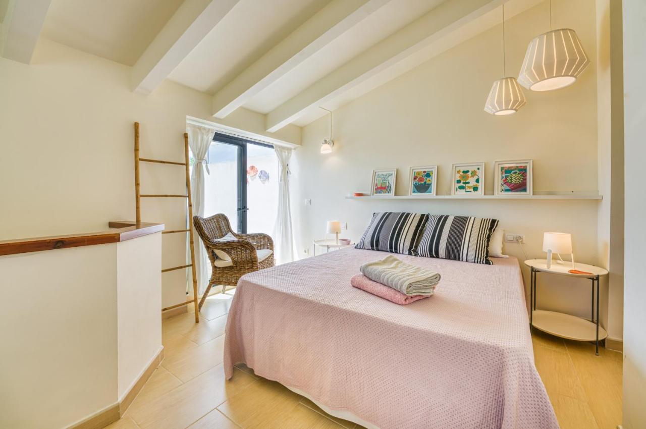 Vila Atico Playa Santandria Con Piscina Y Wifi Ciutadella  Exteriér fotografie